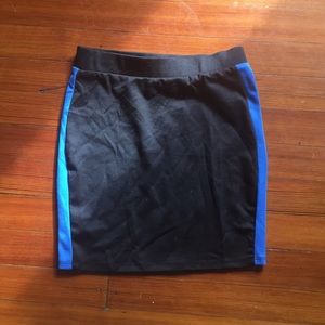 Bodycon black skirt with blue stripes